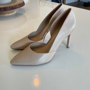 Gianni Bini Nude Leather Pumps
